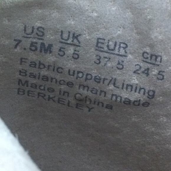 Carlos By Carlos Santana Cowgirl Faux Suede Low Heel Tan Western Bootie 7.5M - Picture 10 of 12